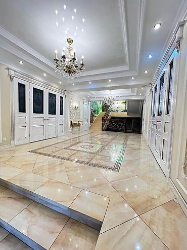 Продажа коттеджей и домов: 5 и более комнат, 500 м², Бишкек, Арча-Бешик ж/м Риэлтор — 10