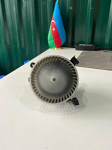 Pərlər, ventilyatorlar: Mercedes soba mühərriki Şəhər: Bakı Elanın növü: Ehtiyat hissələri — 10