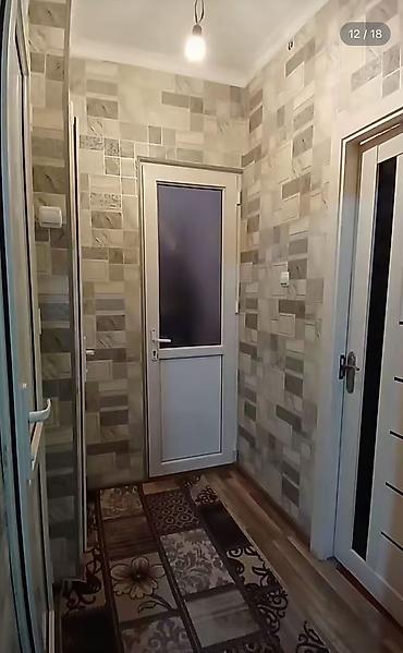 Köhnə tikili: Mingəçevir şəhəri, QRES qəsəbəsi. 1-ci mərtəbədə 2 otaqlı, 4-ə düzəlmə — 10