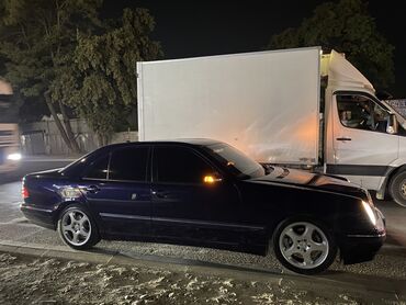 Mercedes-Benz: Mercedes-Benz E-Class: 2001 г., 3.2 л, Автомат, Бензиновая, Седан — 2