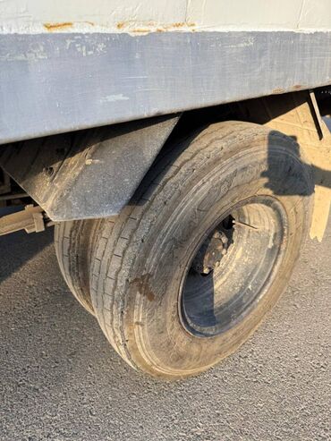 Isuzu: Isuzu : 2.8 l | 2008 il Van body type — 6