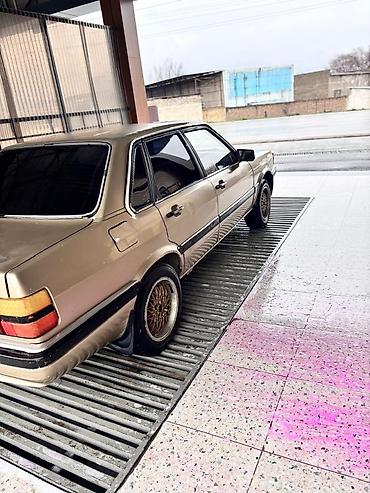 Audi: Audi 80: 1987 г., Механика, Бензин, Седан — 4