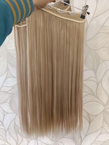 Təbii saçlar, pariklər: Taxma saçlar, Süni — 8