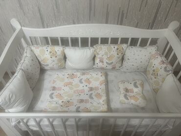 Детские односпальные кровати: Детская кроватка фирменная покупали в магазине с комплектом текстиля и — 4