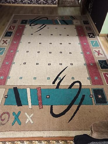 Ковры и паласы: Ковер Б/у — 1