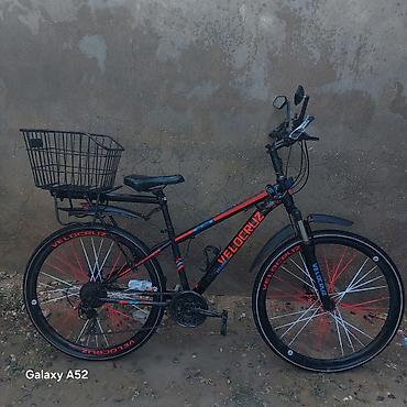 Nağd 200 manata satılır Ünvan Bakı Bine savxoz istəyən olsa yazsız