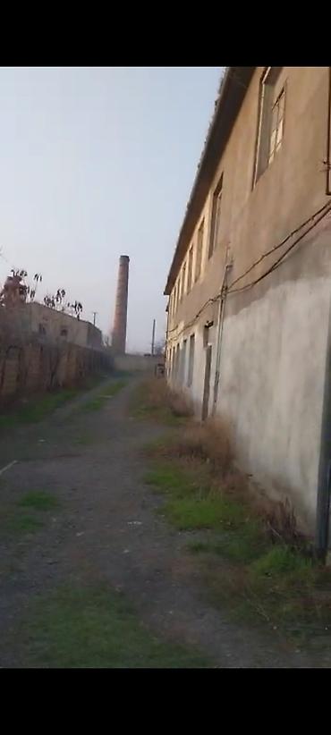 Kommersiya daşınmaz əmlakı: Heydər Əliyev pr. 23 saylı polis bölməsindən sağa döndükdə Ulduz — 4