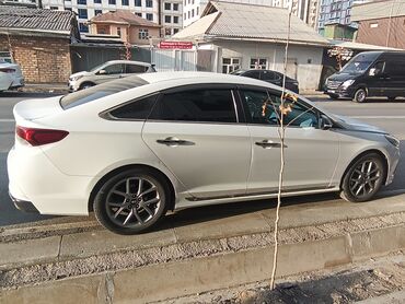 Hyundai: Hyundai Sonata: 2017 г., 2 л, Автомат, Бензин, Седан — 2