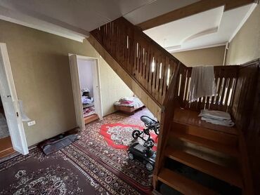 дом в районе восточного автовокзала: 150 м², 5 комнат, Утепленный, Забор, огорожен