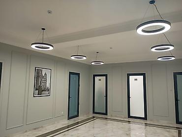 Аренда офисов: Аренда офисов, 73 м², В бизнес центре, С видом на горы, С отдельной кухней, С отдельным сан узлом — 1