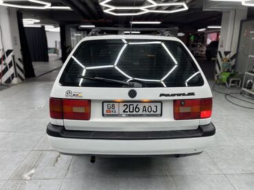 Volkswagen: Volkswagen Passat Variant: 1995 г., 1.8 л, Механика, Газ, Универсал — 5
