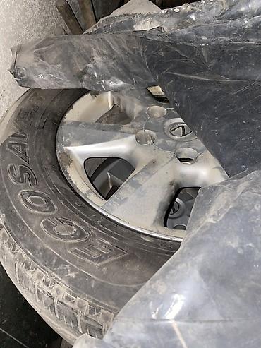 215 2f55 2f17: Lexus LX570 (LX 570) 
Диски в комплекте
С зимними шинами
285/60/R18 — 1