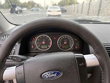 мондео 3: Ford Mondeo: 2001 г., 2 л, Автомат, Бензин, Универсал — 9