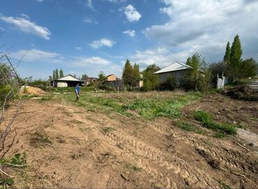 сдаю 1 комнатную квартиру посуточно: 5 соток, Курулуш, Сатып алуу-сатуу келишими, Кызыл китеп