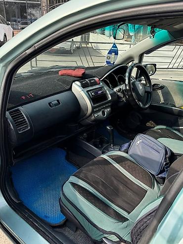 super cub: Honda Fit: 2003 г., 1.3 л, Автомат, Бензин, Хэтчбэк — 3