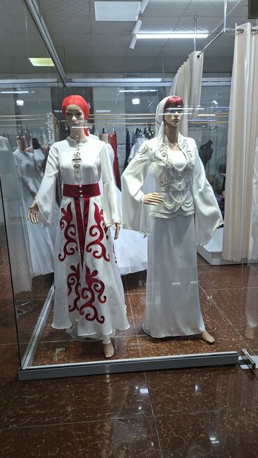 Вечерние платья: Вечернее платье, Русалка, Длинная модель, Без рукавов, Шлейф, M — 25