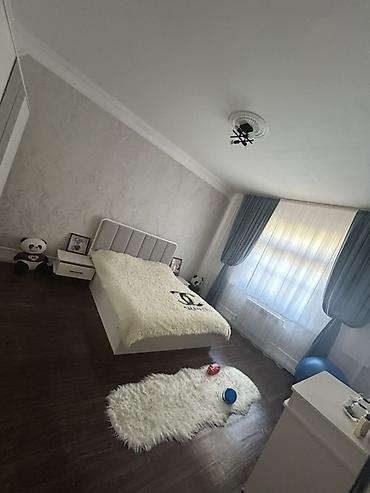 xalca satılır: Gence gulustan 14n mektebden 600m aralida 5sota yaxin 3otaqli heyet — 3