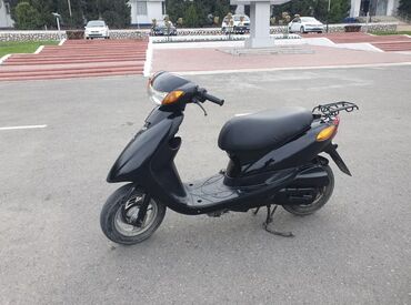 турба 300: Скутер Yamaha, 50 куб. см, Бензин, Колдонулган