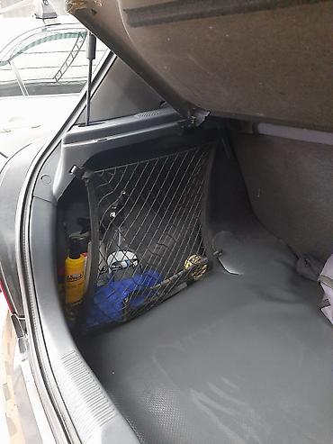 Nissan: Nissan Almera: 2004 г., 1.5 л, Механика, Бензин, Хэтчбэк — 4