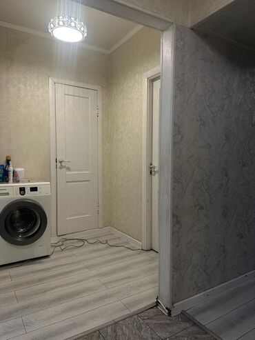 продаю подвальное помещение: 2 комнаты, 48 м², 105 серия, 1 этаж, Косметический ремонт