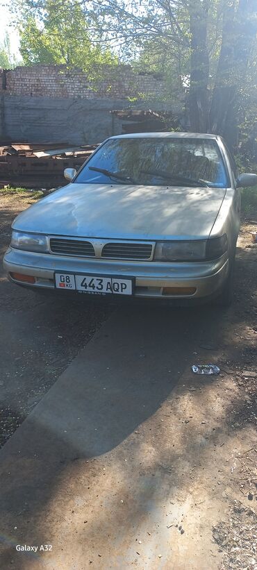 nissan 240: Nissan Maxima: 1994 г., 0.3 л, Механика, Бензин, Седан