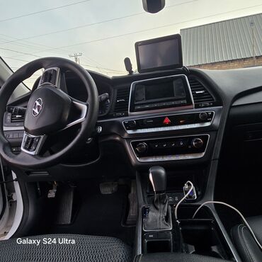 Hyundai: Hyundai Sonata: 2019 г., 2 л, Автомат, Газ, Седан — 1