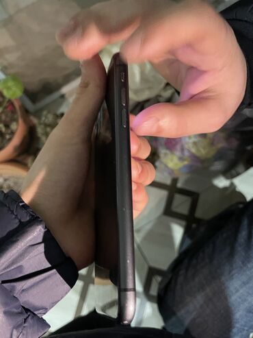 ayfon zəngləri: IPhone 11, 128 GB, Jet Black, Face ID, Barmaq izi, Simsiz şarj