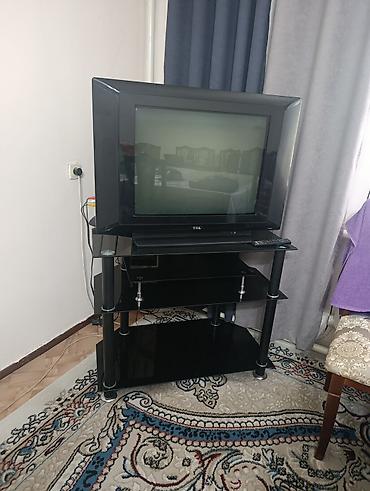 ТЕЛЕВИЗОР С ПОДСТАВКОЙ Телевизор TCL с электронно‑лучевой трубкой