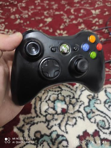 Xbox 360: Игровая консоль Xbox 360 (версия Slim/E) в черном корпусе. - Подходит — 17
