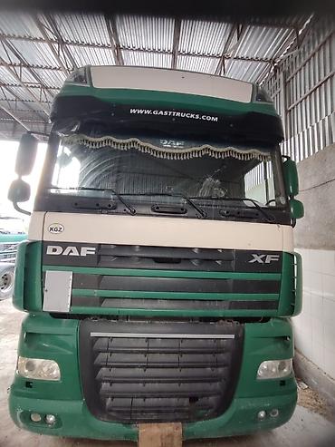 Тягачи: Тягач, DAF, 2013 г., Тентованный — 1