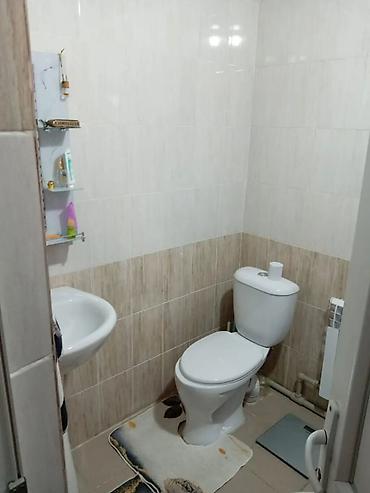 Продажа коттеджей и домов: Срочно! Продается дом с участком Локация: г. Токмок, ул. Слободское / — 3