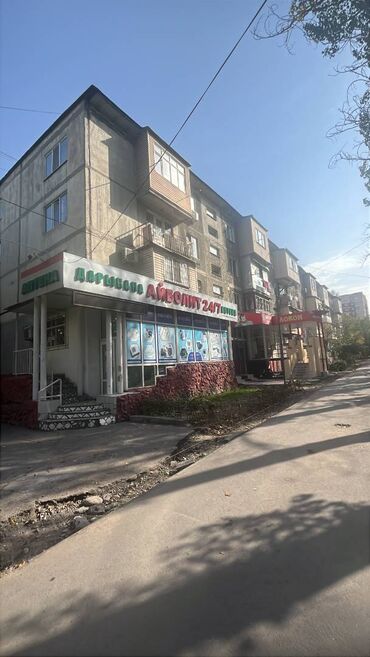 3 комнатная квартира 104 серии бишкек: 1 бөлмө, 32 кв. м, 104-серия, 2 кабат
