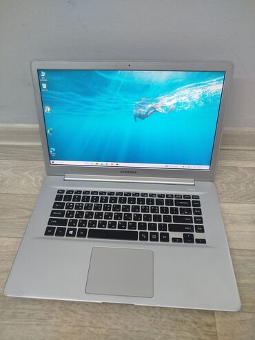 где можно купить матрицу для телевизора: Ноутбук, Samsung, 4 ГБ ОЗУ, Intel Core i5, Для несложных задач