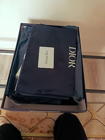эркектердин бут кийими: Эркектердин кроссовкасы, 38, Dior, Жаңы, түсү - Кара, Өзү алып кетүү — 3