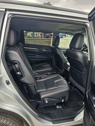 Toyota: Toyota Highlander: 2019 г., 3.5 л, Автомат, Бензин, Внедорожник — 10