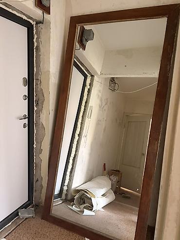 зеркало круглое: Отдам Напольное зеркало в деревянной раме - Большой формат: отражает — 1