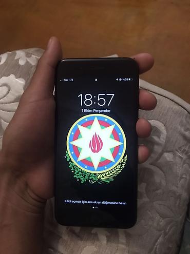 165 ekran tv: IPhone 7 Plus, 32 GB, Qara, Barmaq izi — 1