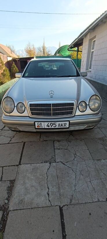 равон 2: Mercedes-Benz E-Class: 1998 г., 2.4 л, Бензин, Седан