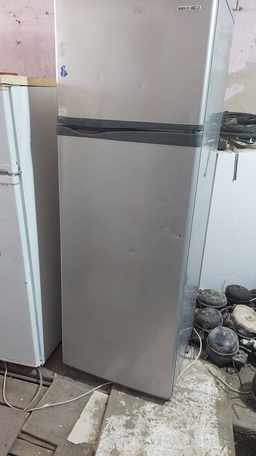 Meyvə və tərəvəz qurudan aparatlar: 2 qapılı Beko Soyuducu Satılır