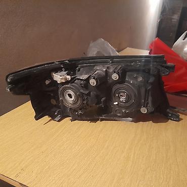 traktor farası: Sağ, Yaxın və uzaq vuran işıqlar Toyota, Orijinal, İşlənmiş — 3