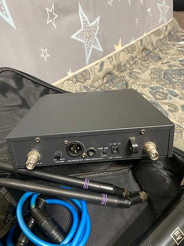 Вокальные микрофоны: Дистанционный микрофон Electro-Voice Model R 300 receiver Band C — 3