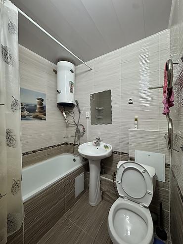 продаю квартиру 7мкр: 1 комната, 32 м², 104 серия, 3 этаж, Косметический ремонт — 9