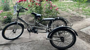 трёхколёсные велосипеды: Продаю трёхколёсный велосипед размер 20 сделано качественно по заказу
