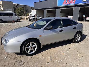 Mazda Lantis: 1998 г., 1.5 л, Механика, Бензин, Хэтчбэк