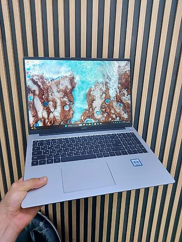 huawei matebook d16: Huawei MateBook D16 (gümüş rəng, nazik çərçivəli ekranlı noutbuk) — 9