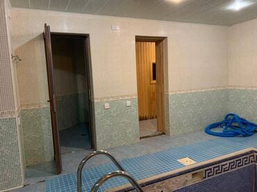 Həyət evləri və villaların satışı: 6 otaqlı, 480 kv. m, Orta təmir — 10