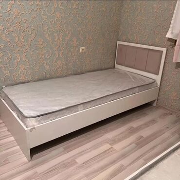 carpayı tək: Yeni, Təknəfərlik çarpayı, Bazalı, Matras ilə, Siyirməli, Azərbaycan