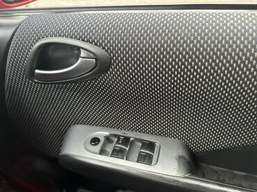 Honda: Honda Fit: 2003 г., 1.5 л, Вариатор, Бензин, Хэтчбэк — 8