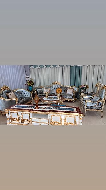 sofa: Роскошный классический гарнитур мебели для гостиной и столовой в стиле — 3