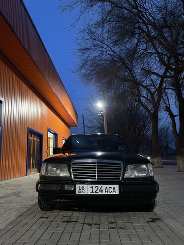 грузовые мерседес: Mercedes-Benz W124: 1994 г., 3.2 л, Автомат, Газ, Седан